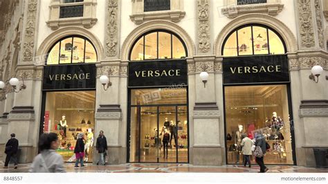 negozio versace milano|Versace stores in milan.